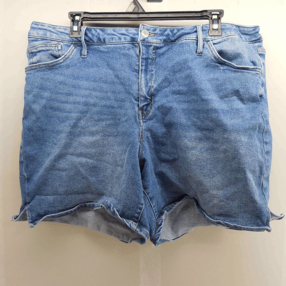 Ava & Viv Size 24 High Rise Relaxed‎ Bermuda Jean Shorts Casual Pool 42"x6"